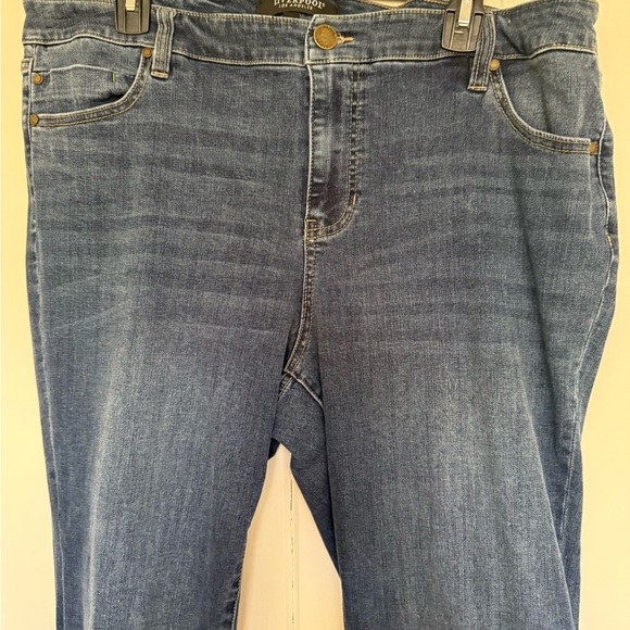 Liverpool Hannah Women's Blue Frayed Hem Jeans 18W - Picture 4 of 8